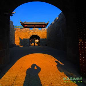 單獨成團M線：張家界袁家界、乾州城四天三晚獨立成團游