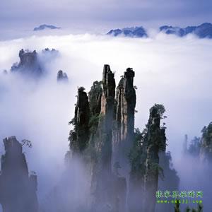 【長(zhǎng)沙往返線路3】：張家界、天子山、黃龍洞、天門仙山四日游